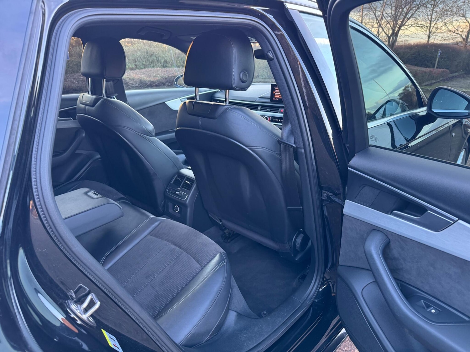 Used Audi A4 2017 for sale - 77377257: Photo 47