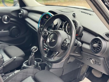 Used MINI Hatch 2015 for sale - 78547990: Photo