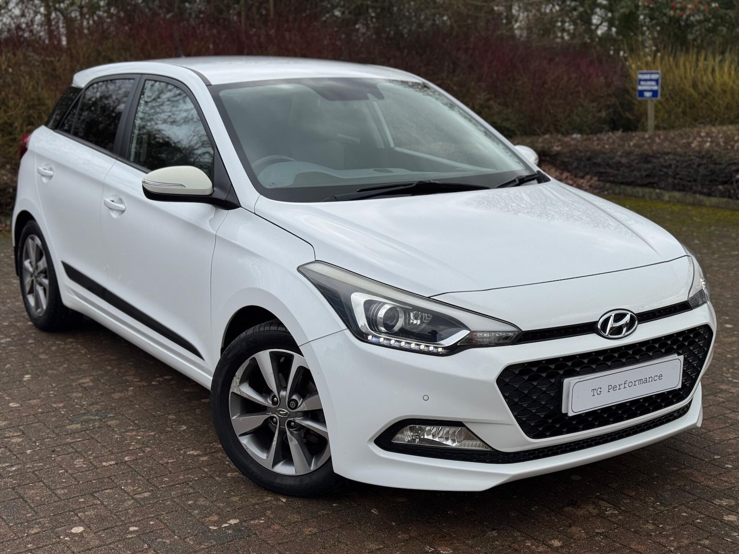 Used Hyundai i20 2016 for sale - 77155760: Photo 1