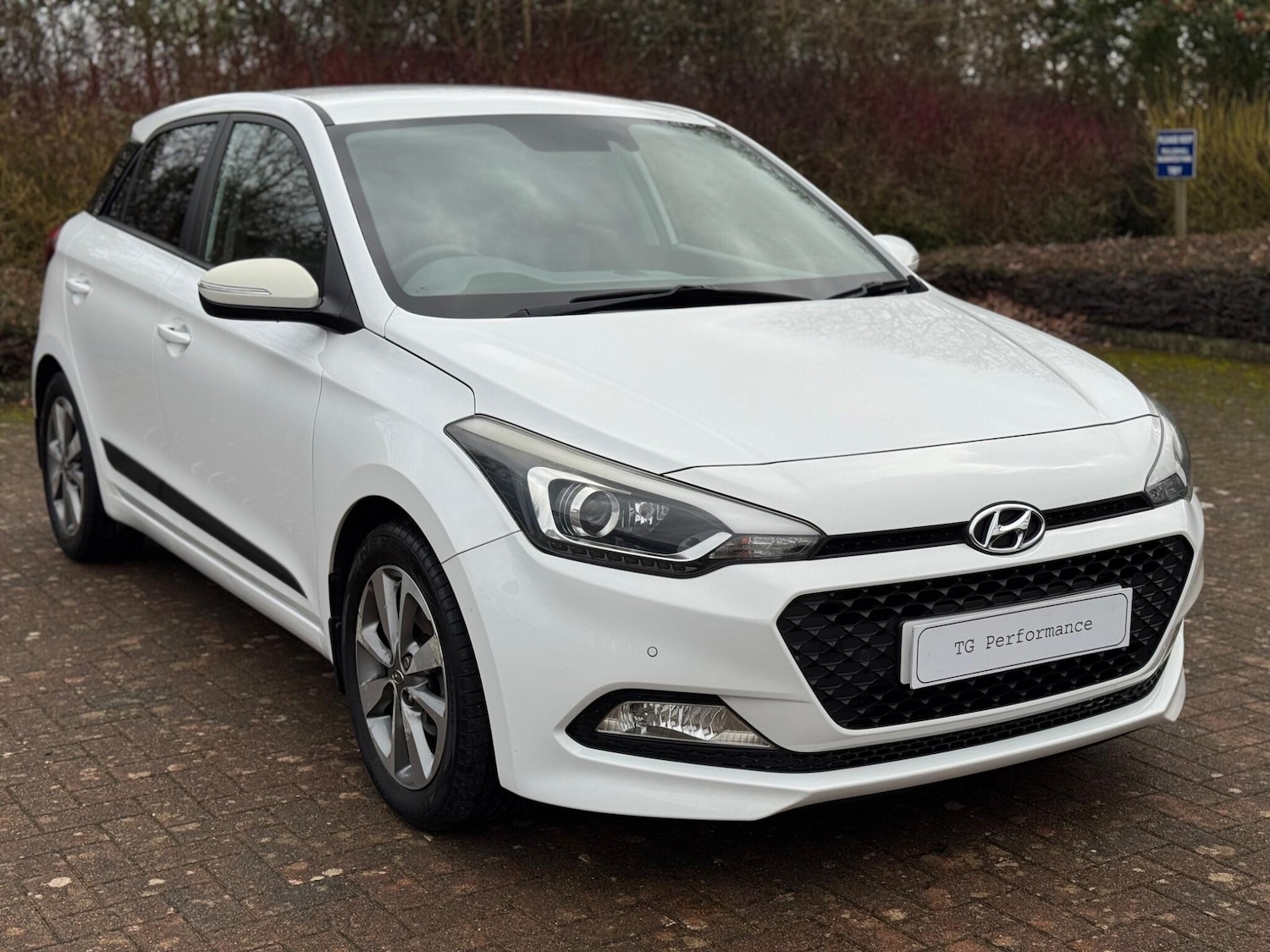 Used Hyundai i20 2016 for sale - 77155760: Photo 14
