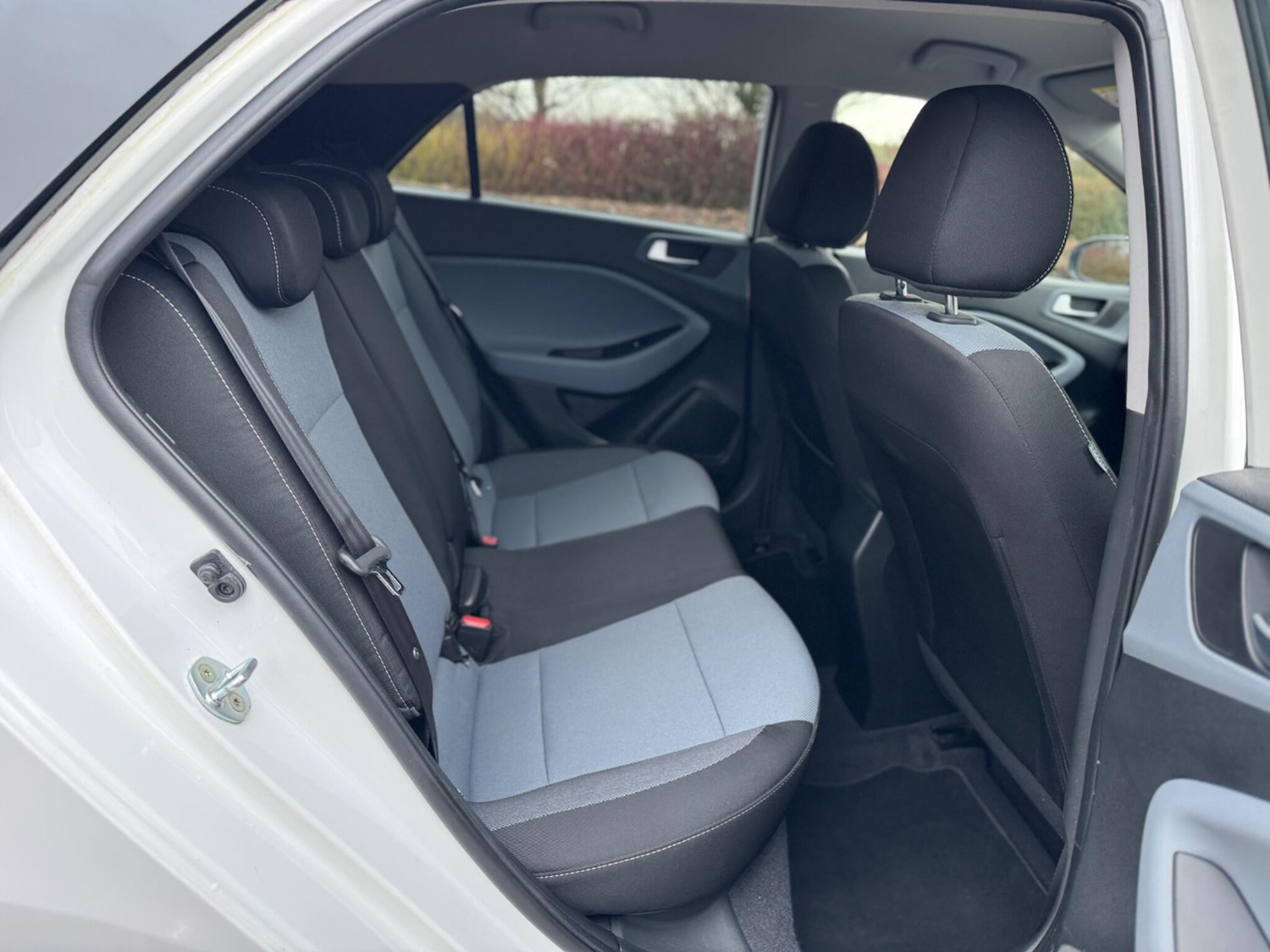 Used Hyundai i20 2016 for sale - 77155760: Photo 40