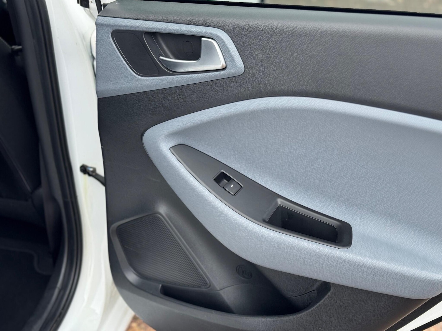 Used Hyundai i20 2016 for sale - 77155760: Photo 48