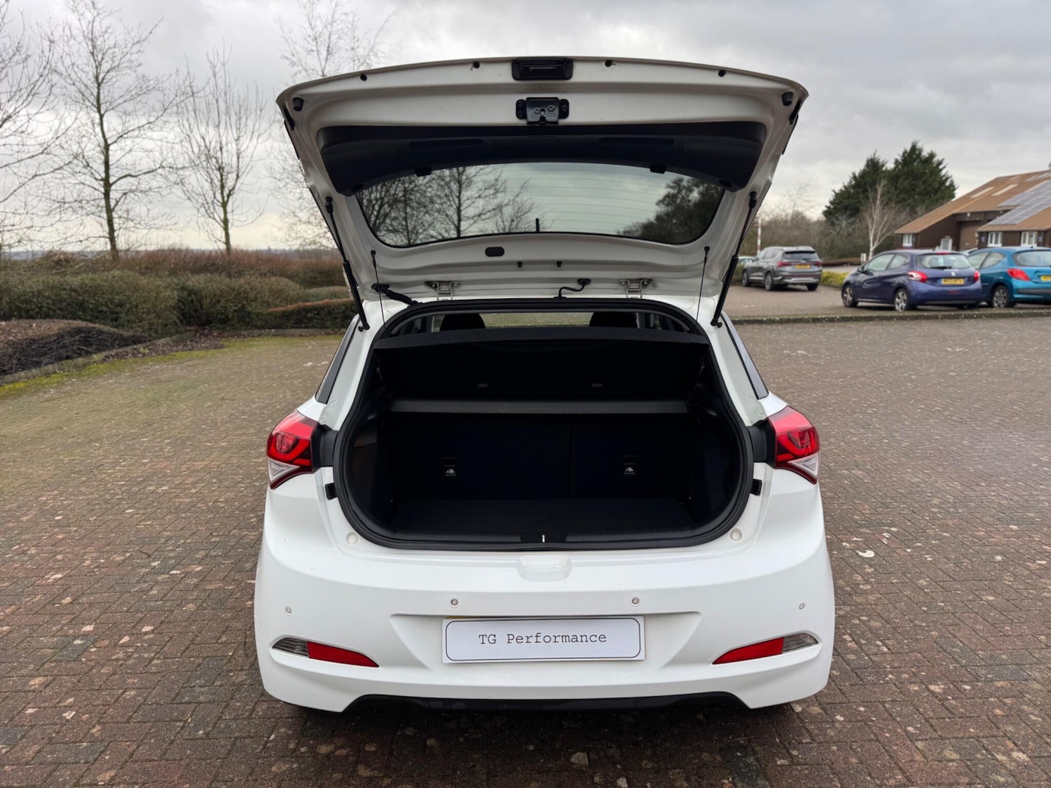 Used Hyundai i20 2016 for sale - 77155760: Photo 53