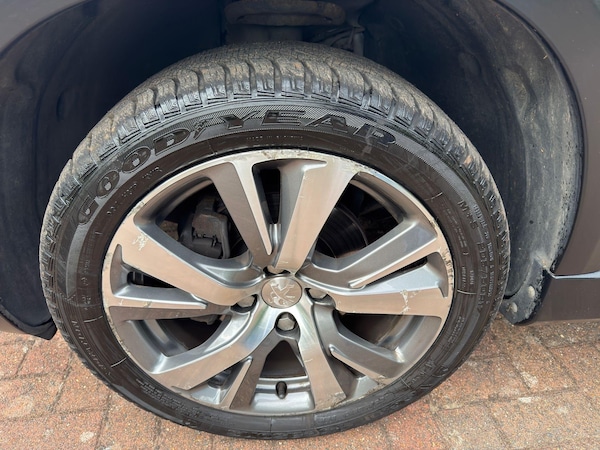 Used Peugeot 2008 2016 for sale - 75152925: Photo 30