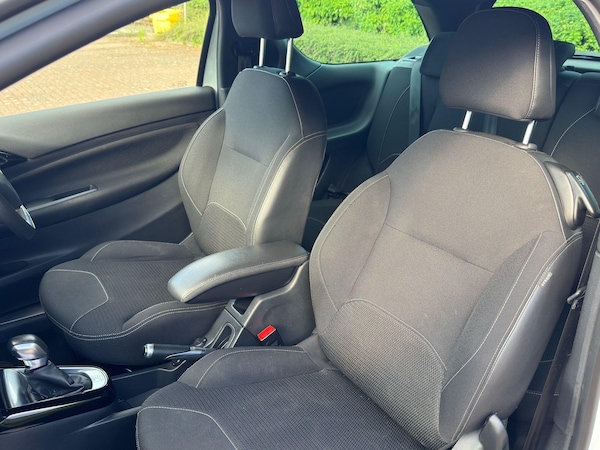 Used Peugeot 2008 2016 for sale - 75152925: Photo 8