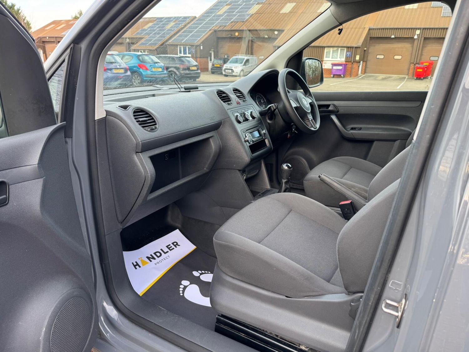 Used Volkswagen Caddy 2014 for sale - 77320523: Photo 31