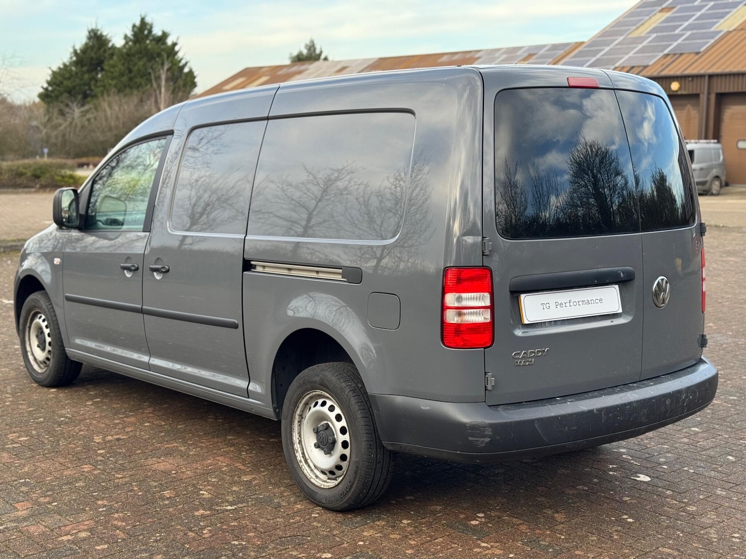 Used Volkswagen Caddy 2014 for sale - 77320523: Photo 8