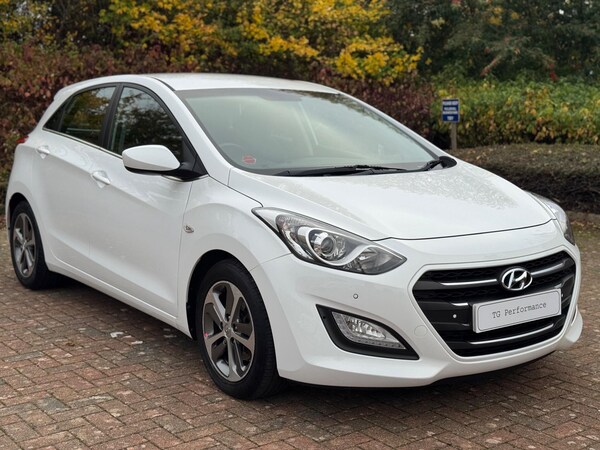 Used Hyundai i30 2015 for sale - 76239555: Photo 1