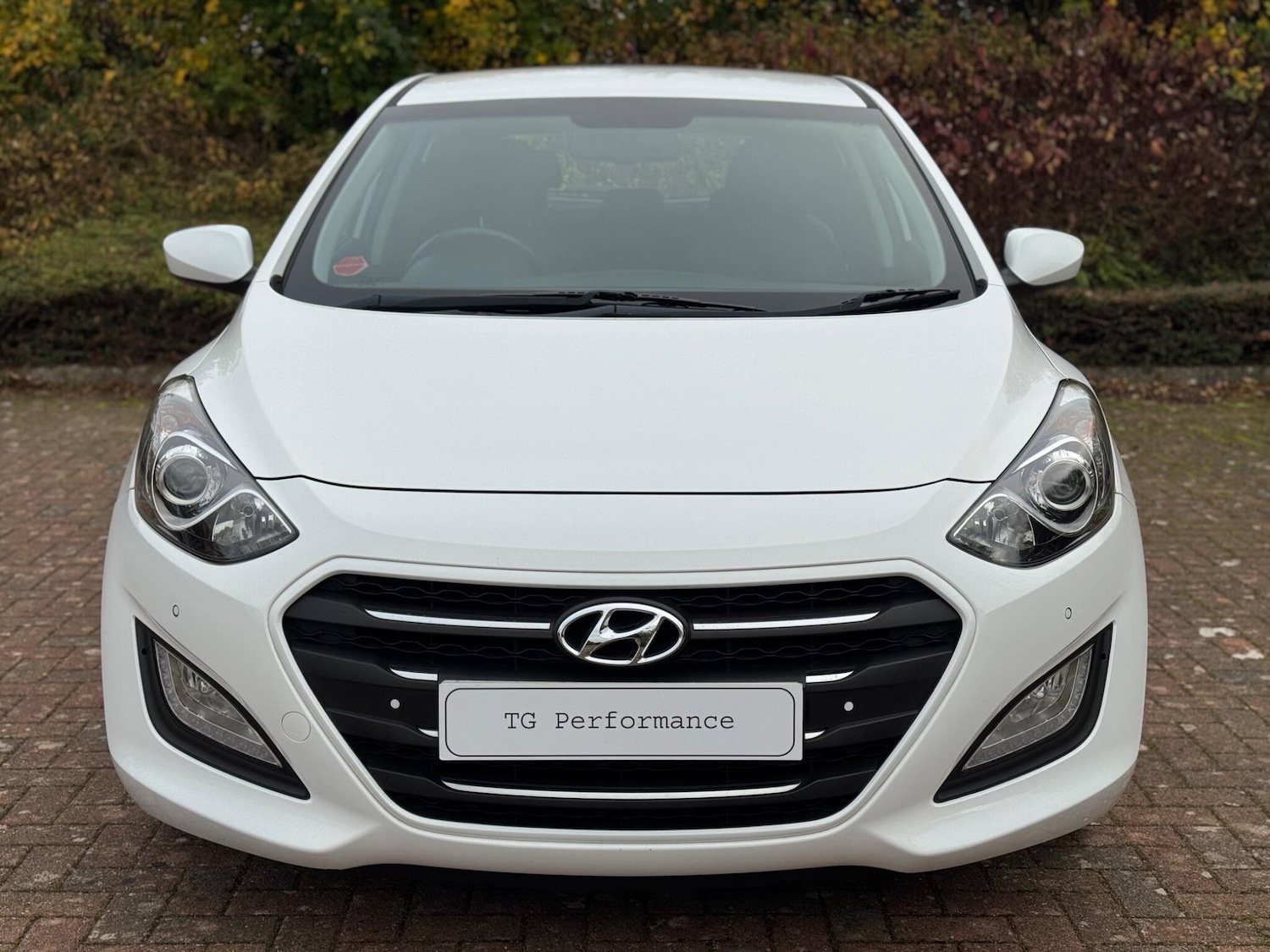 Used Hyundai i30 2015 for sale - 76239555: Photo 2