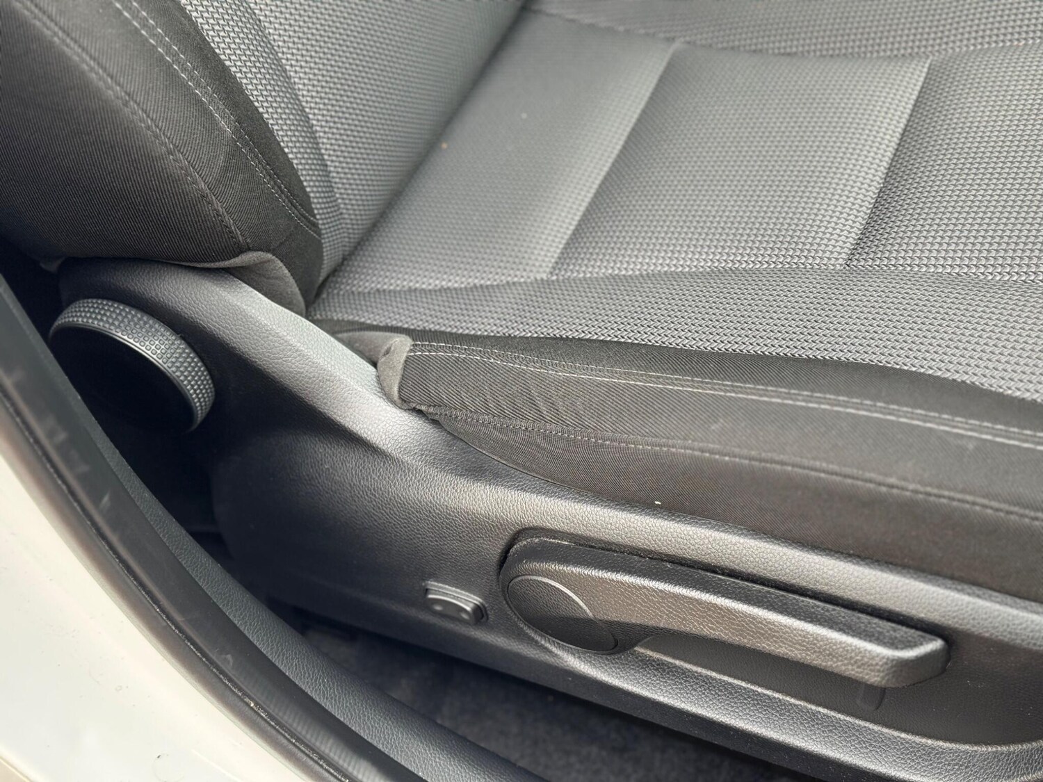 Used Hyundai i30 2015 for sale - 76239555: Photo 31