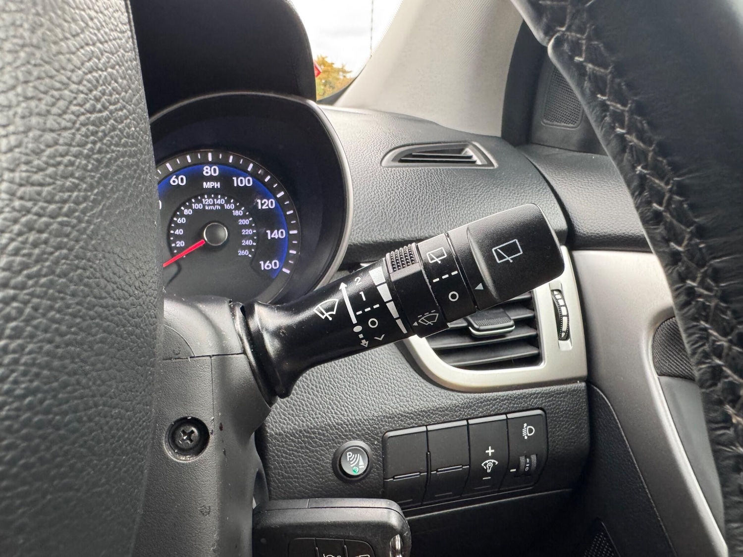 Used Hyundai i30 2015 for sale - 76239555: Photo 40