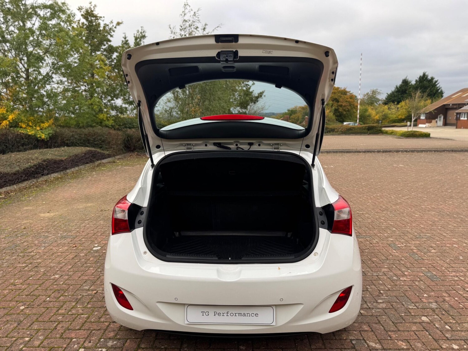 Used Hyundai i30 2015 for sale - 76239555: Photo 56