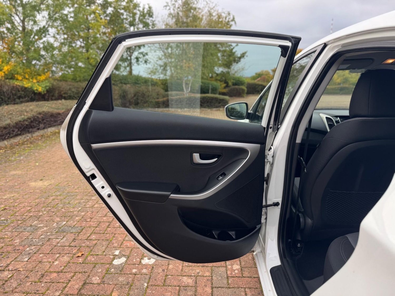 Used Hyundai i30 2015 for sale - 76239555: Photo 59