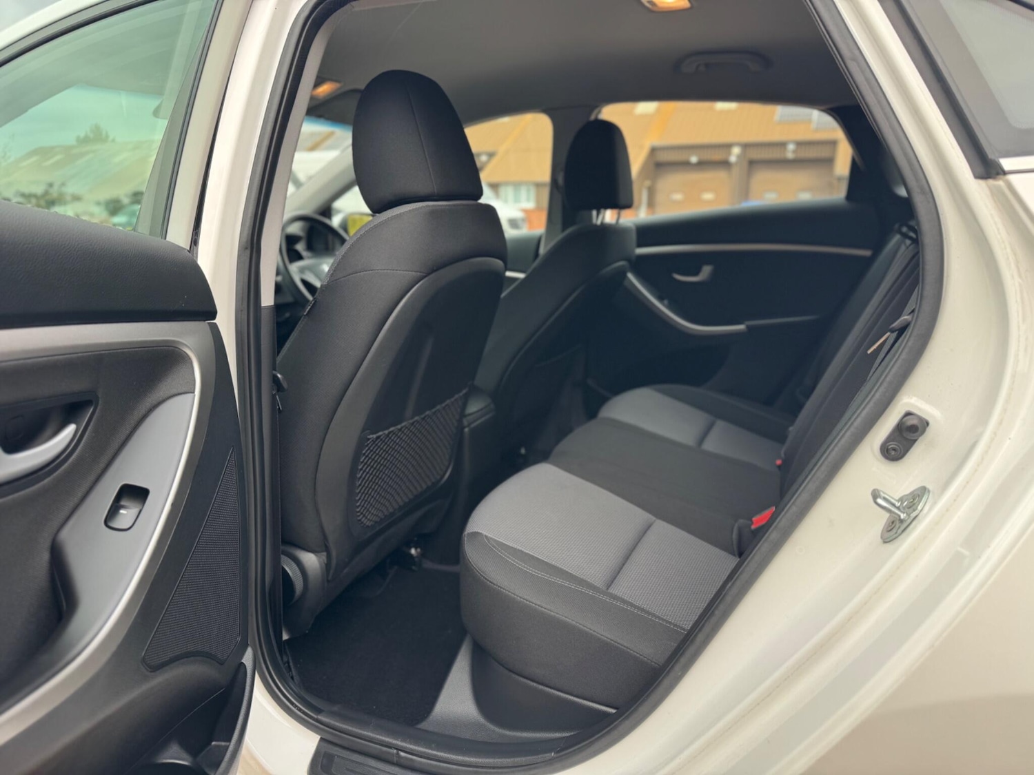 Used Hyundai i30 2015 for sale - 76239555: Photo 63