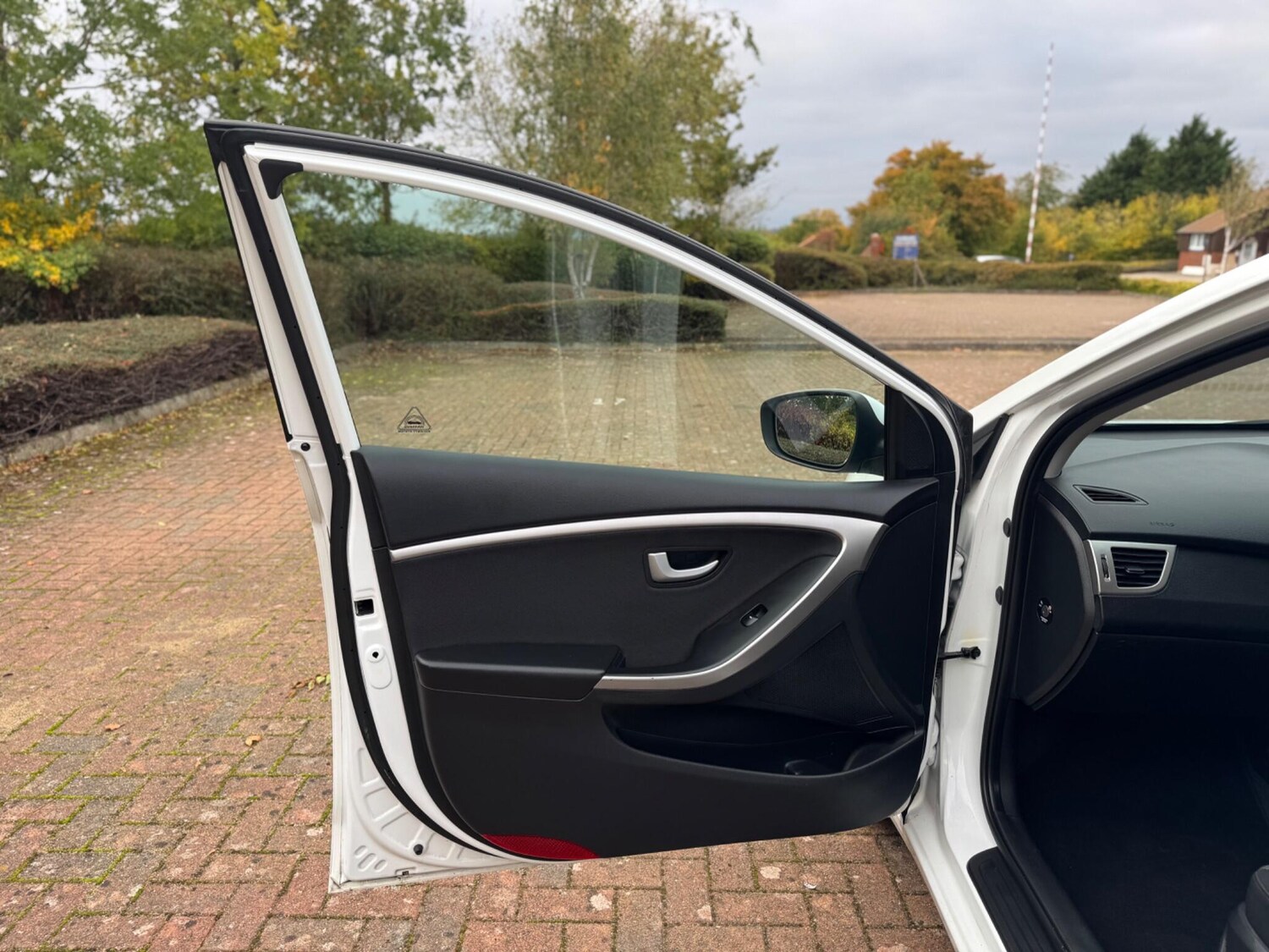 Used Hyundai i30 2015 for sale - 76239555: Photo 66