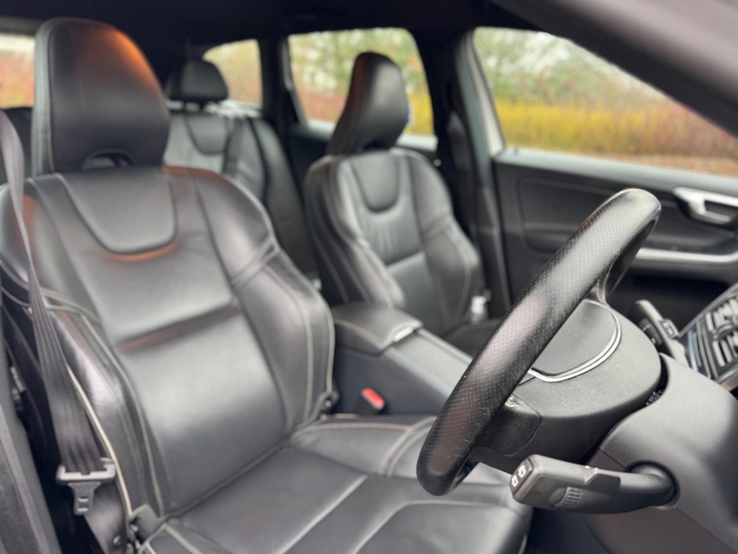 Used Volvo XC60 2015 for sale - 77238409: Photo 40