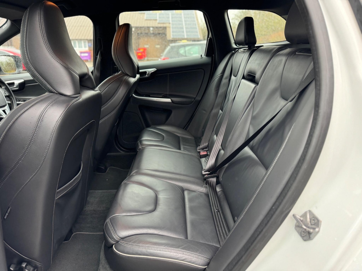 Used Volvo XC60 2015 for sale - 77238409: Photo 51