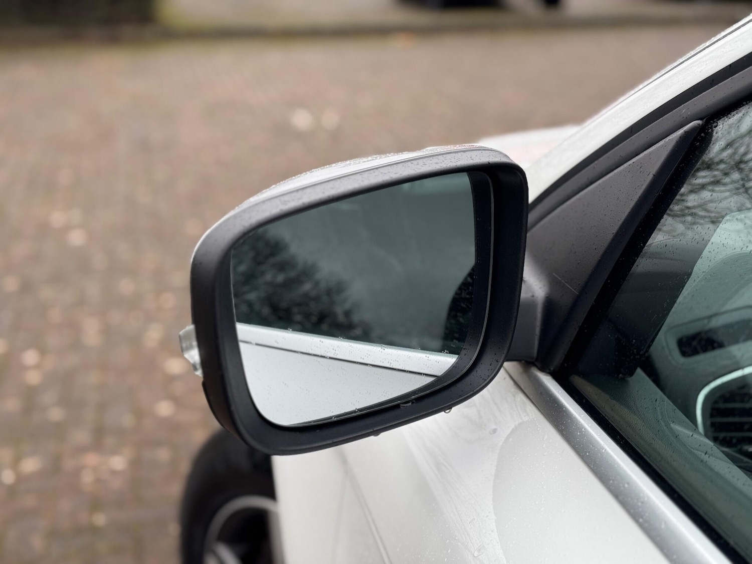 Used Volvo XC60 2015 for sale - 77238409: Photo 75