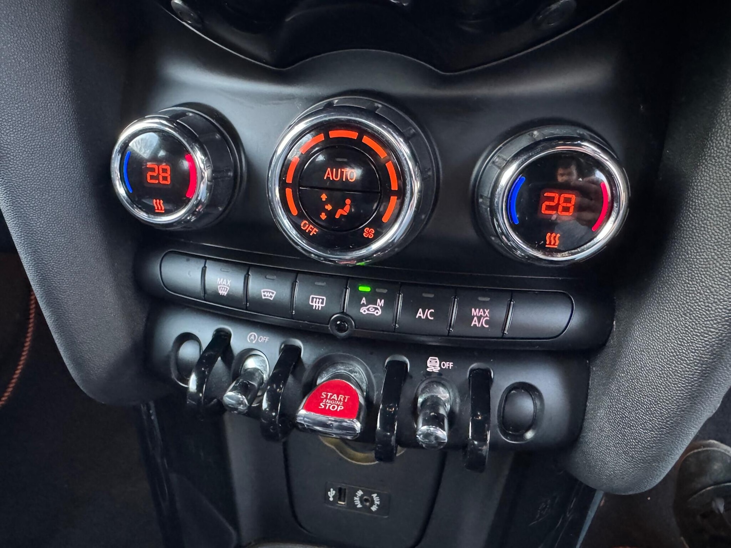 Used MINI Hatch 2014 for sale - 76926385: Photo 23