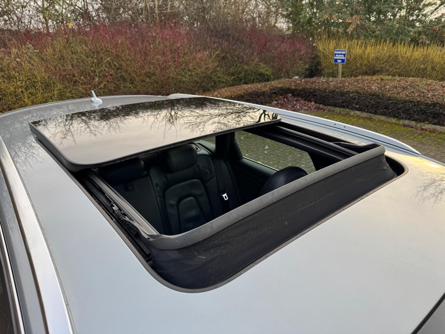 Used Audi A4 2011 for sale - 76989593: Photo 12