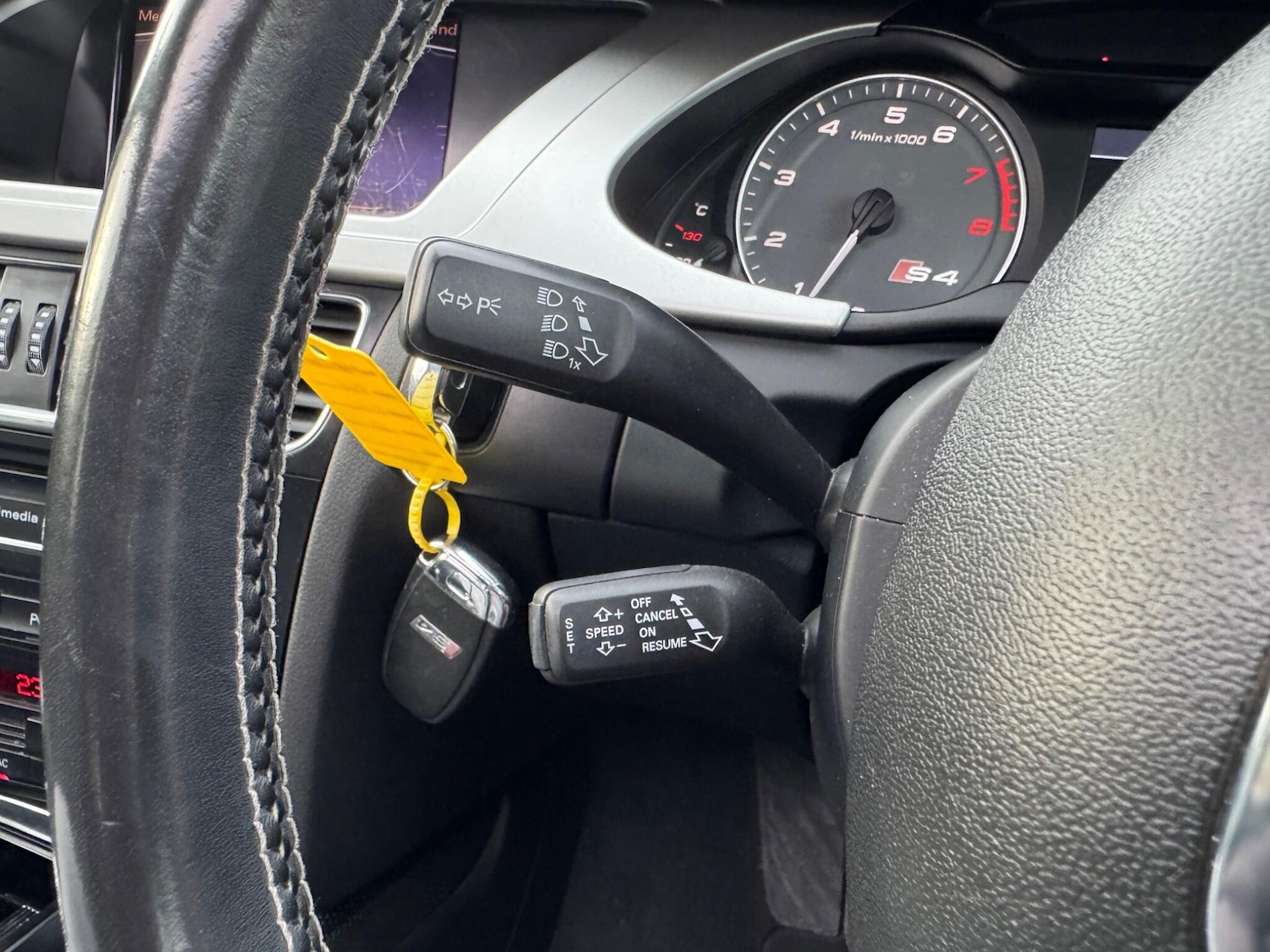 Used Audi A4 2011 for sale - 76989593: Photo 30