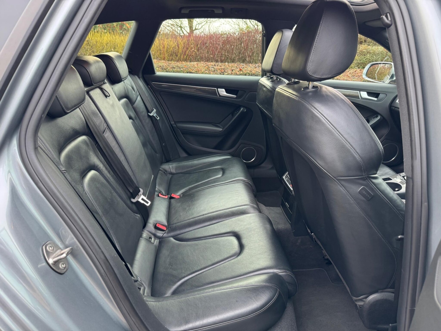 Used Audi A4 2011 for sale - 76989593: Photo 51