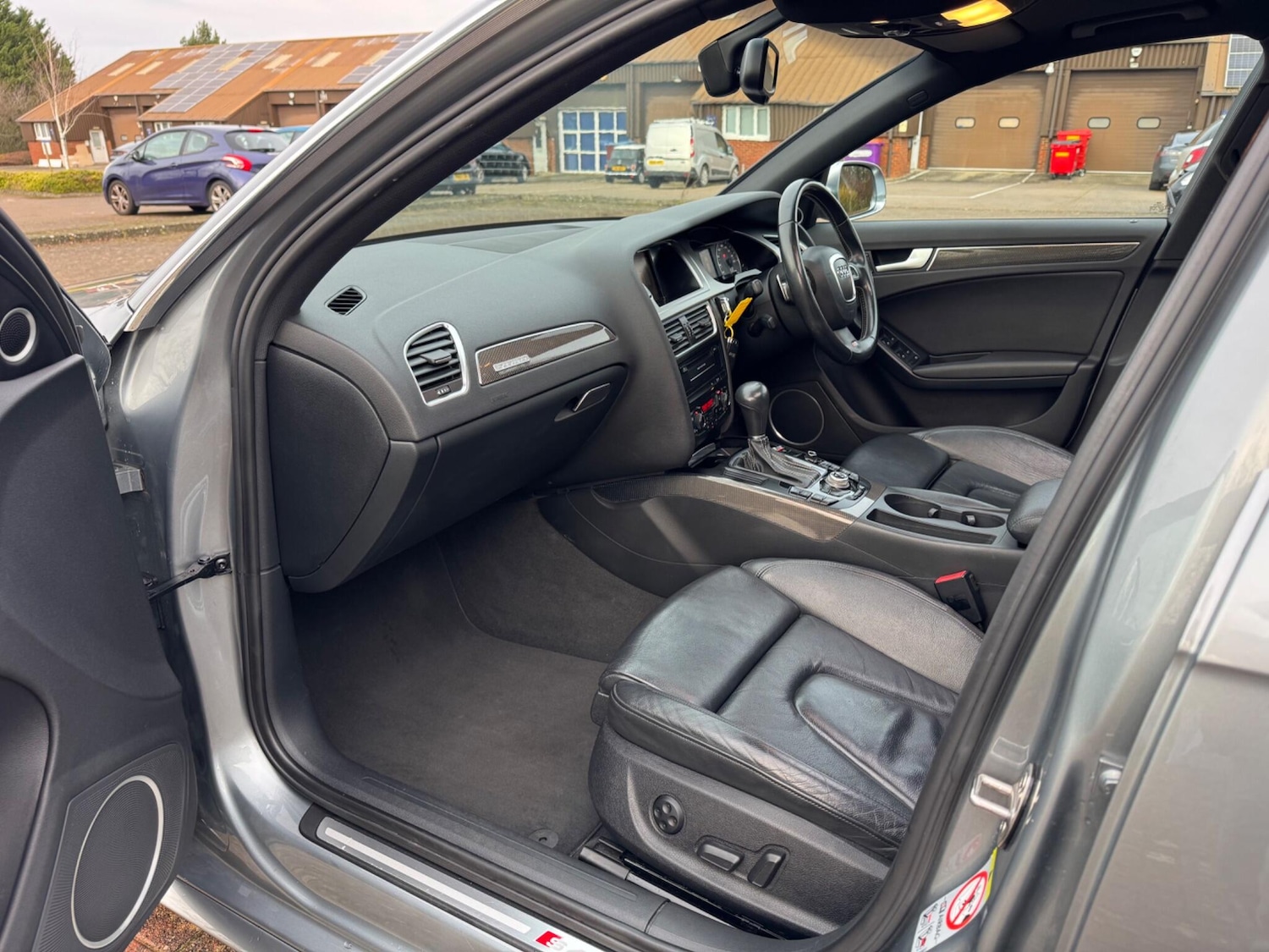 Used Audi A4 2011 for sale - 76989593: Photo 56