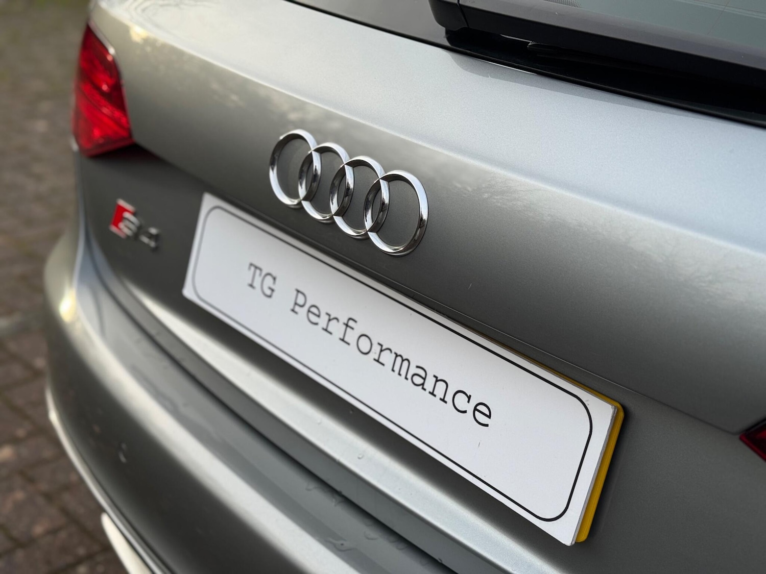 Used Audi A4 2011 for sale - 76989593: Photo 76