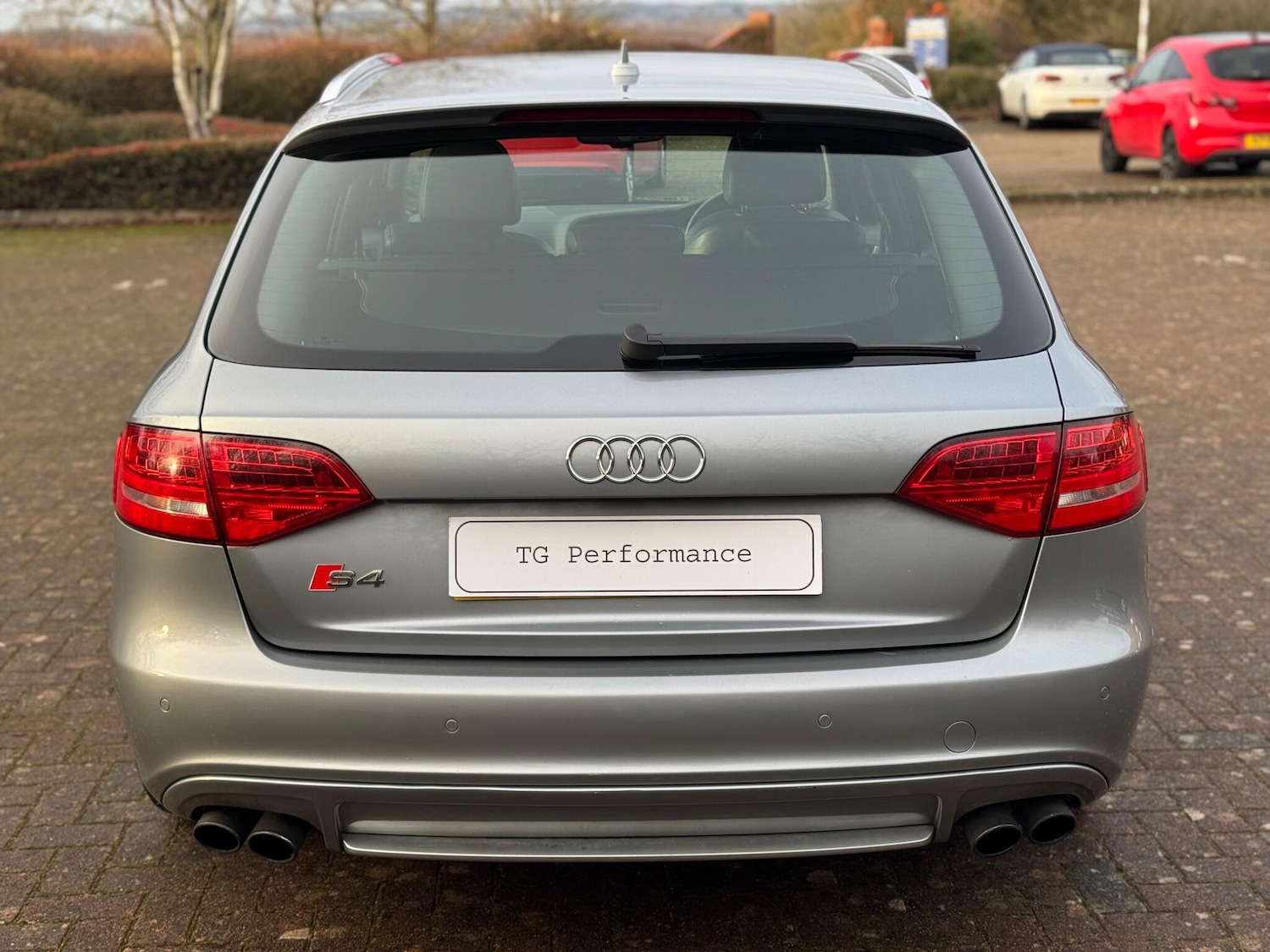 Used Audi A4 2011 for sale - 76989593: Photo 9