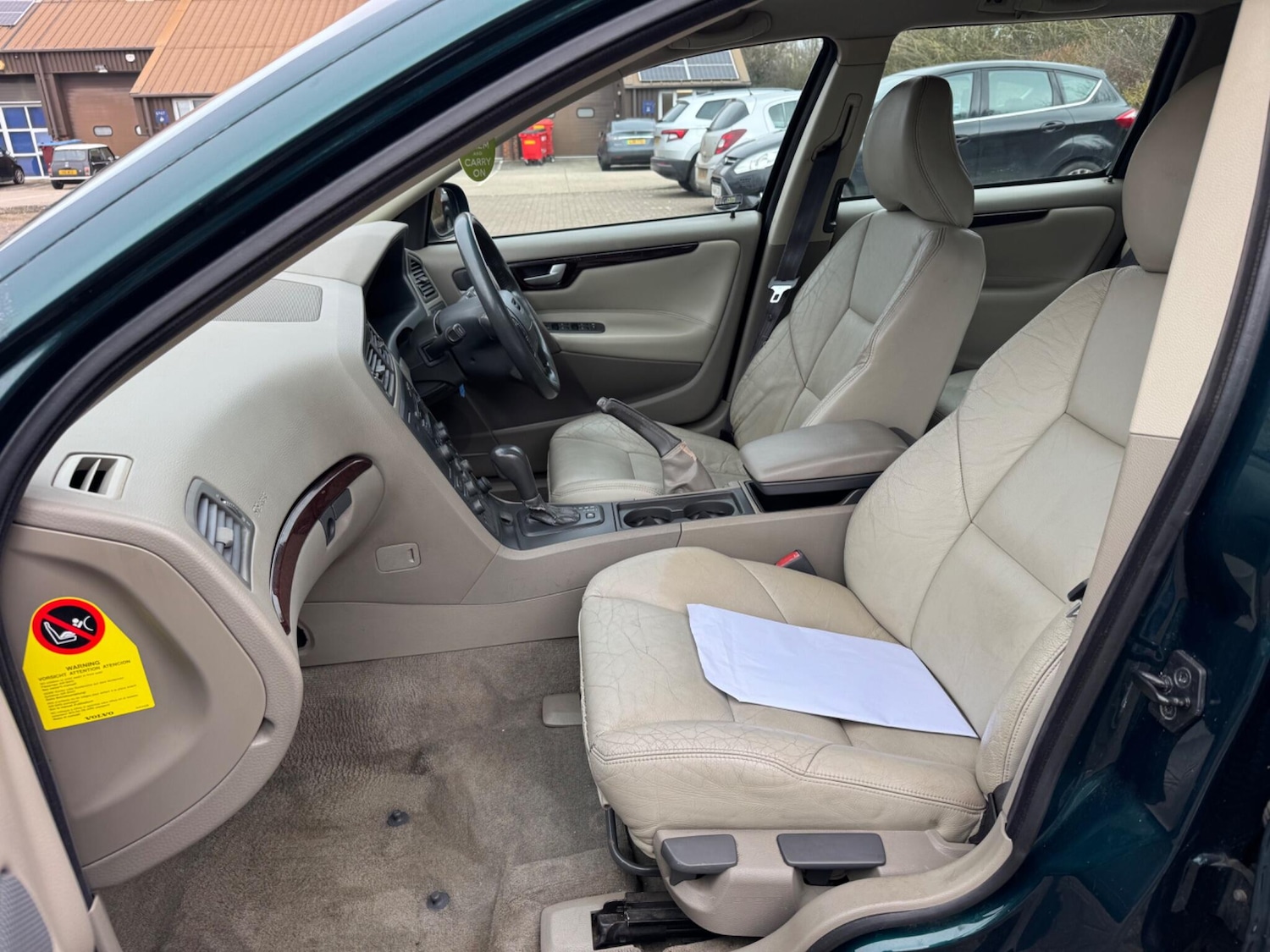 Used Volvo V70 2002 for sale - 78086870: Photo 35