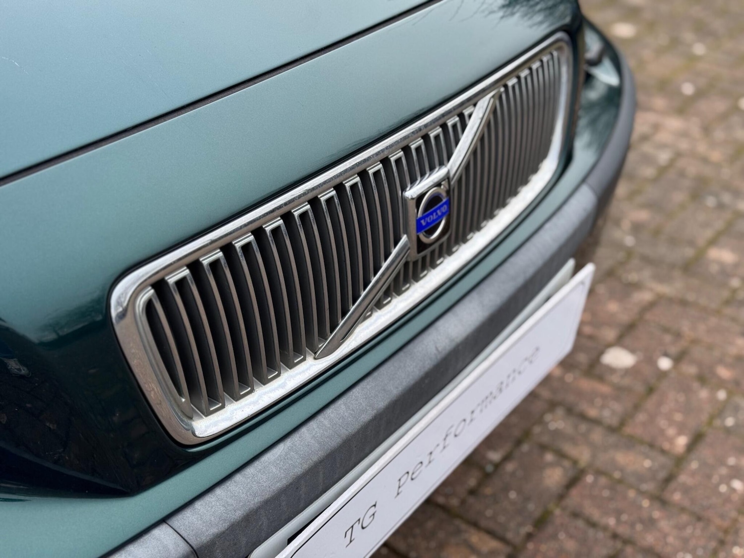 Used Volvo V70 2002 for sale - 78086870: Photo 51