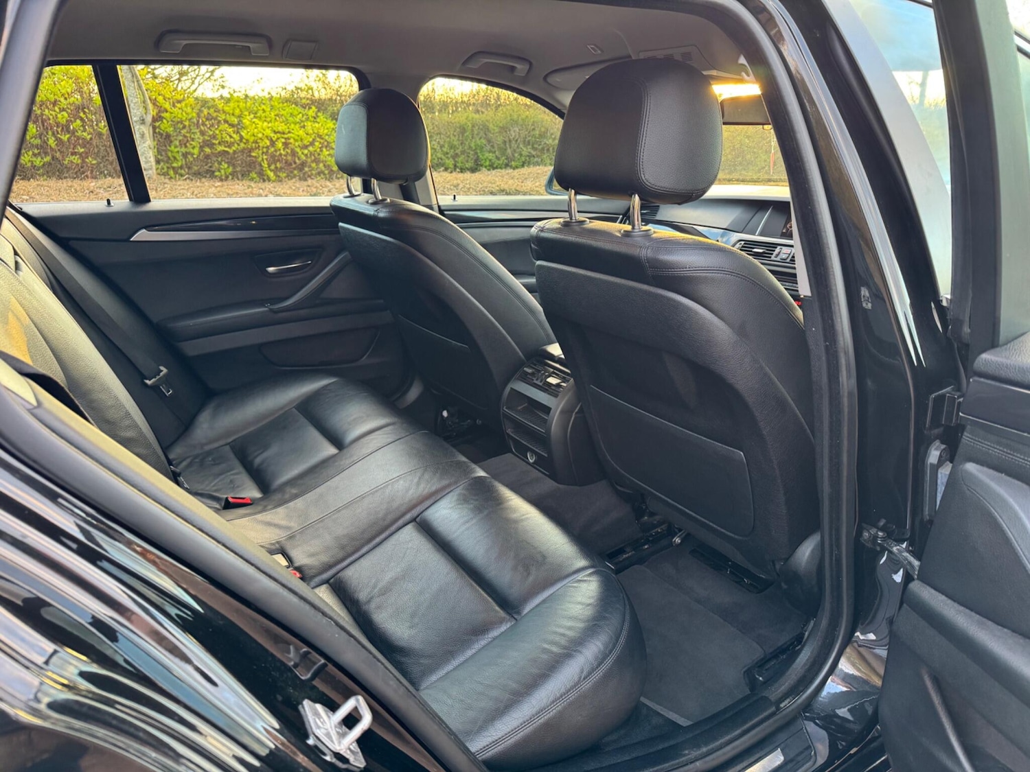 Used BMW 5 Series 2016 for sale - 78101159: Photo 40