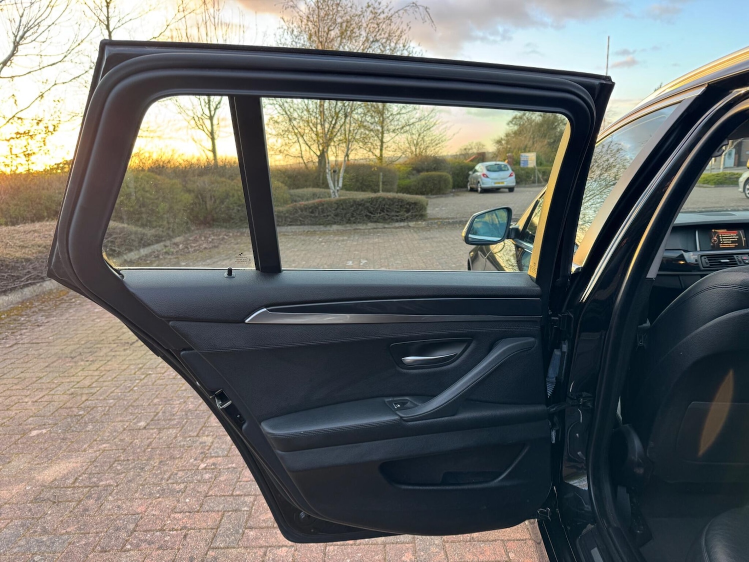 Used BMW 5 Series 2016 for sale - 78101159: Photo 54