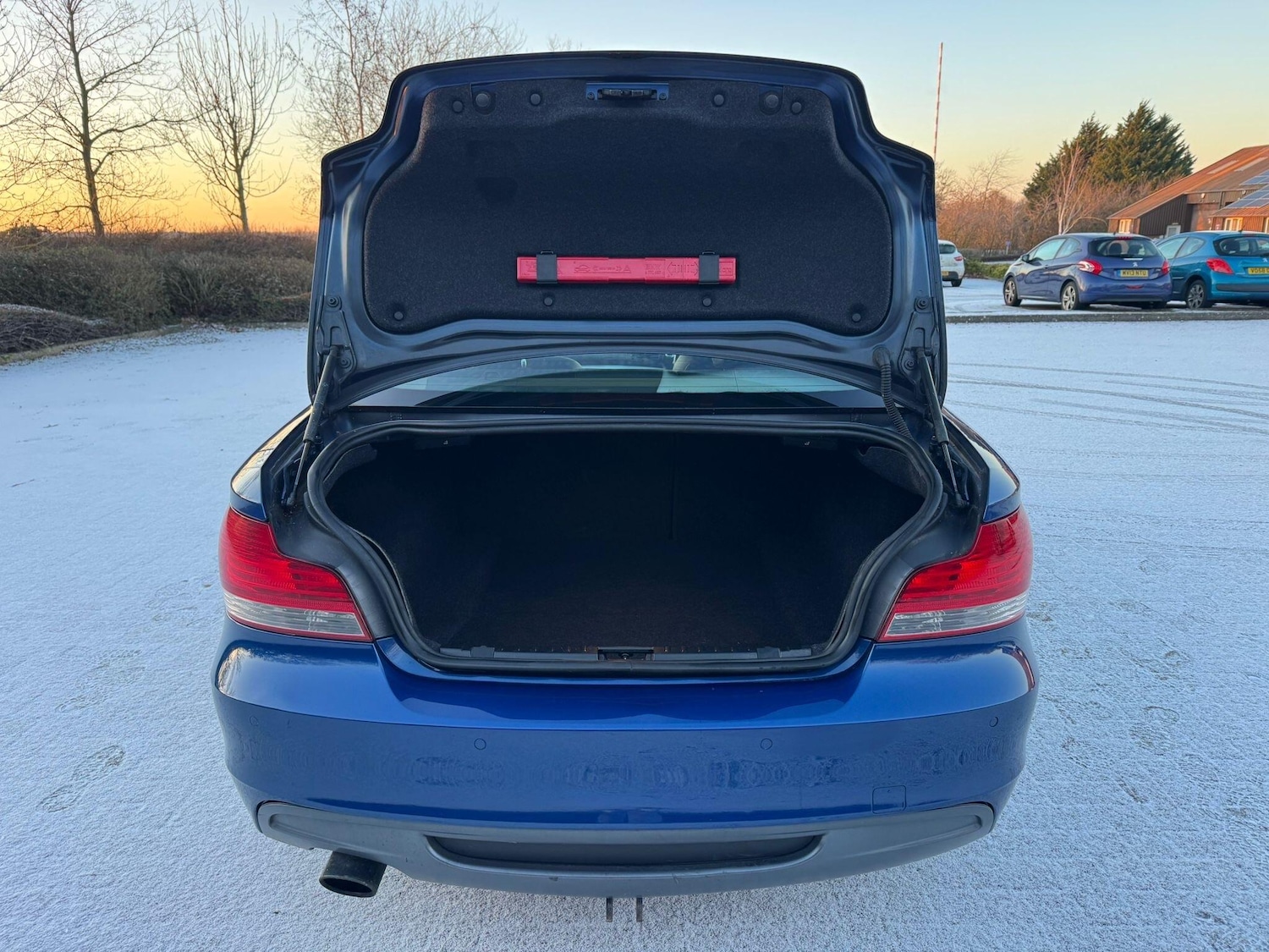 Used BMW 1 Series 2010 for sale - 77108932: Photo 38