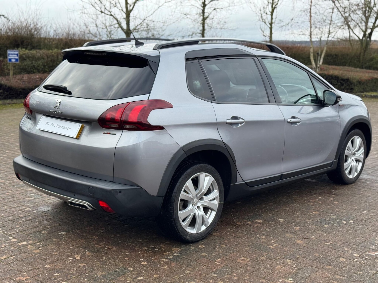 Used Peugeot 2008 2017 for sale - 77598233: Photo 12
