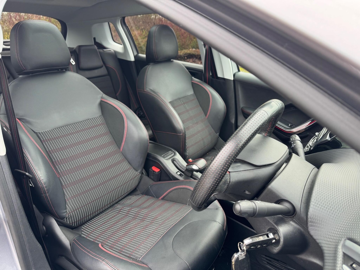 Used Peugeot 2008 2017 for sale - 77598233: Photo 18