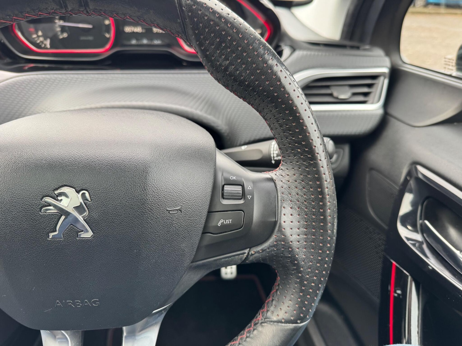 Used Peugeot 2008 2017 for sale - 77598233: Photo 58