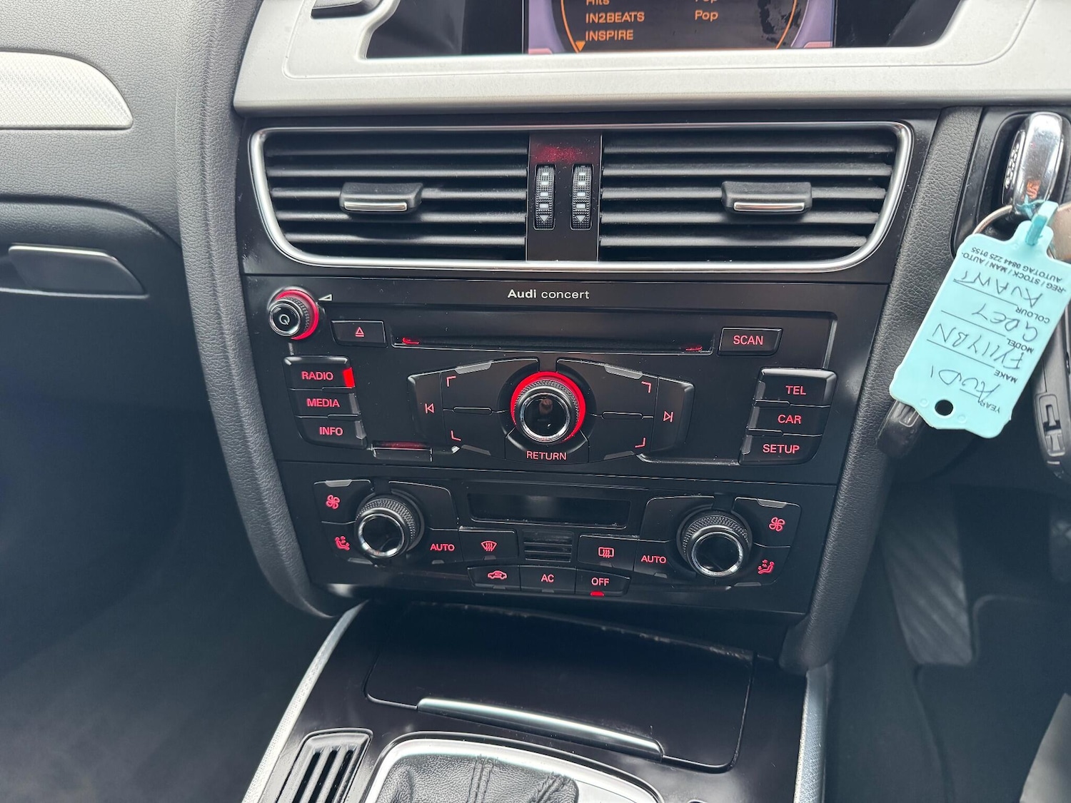 Used Audi A4 Avant 2011 for sale - 76657506: Photo 28