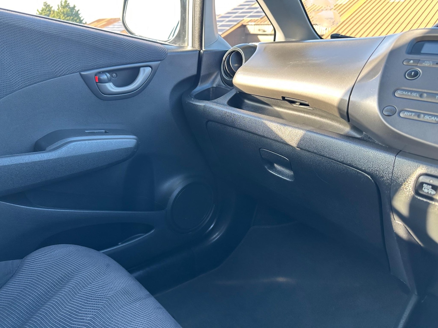 Vehicle 29