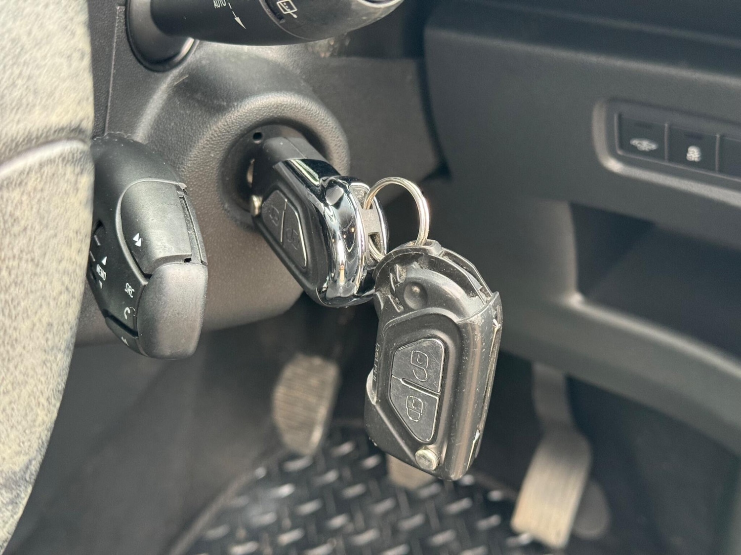 Used DS Automobiles DS 3 2017 for sale - 77190453: Photo 24