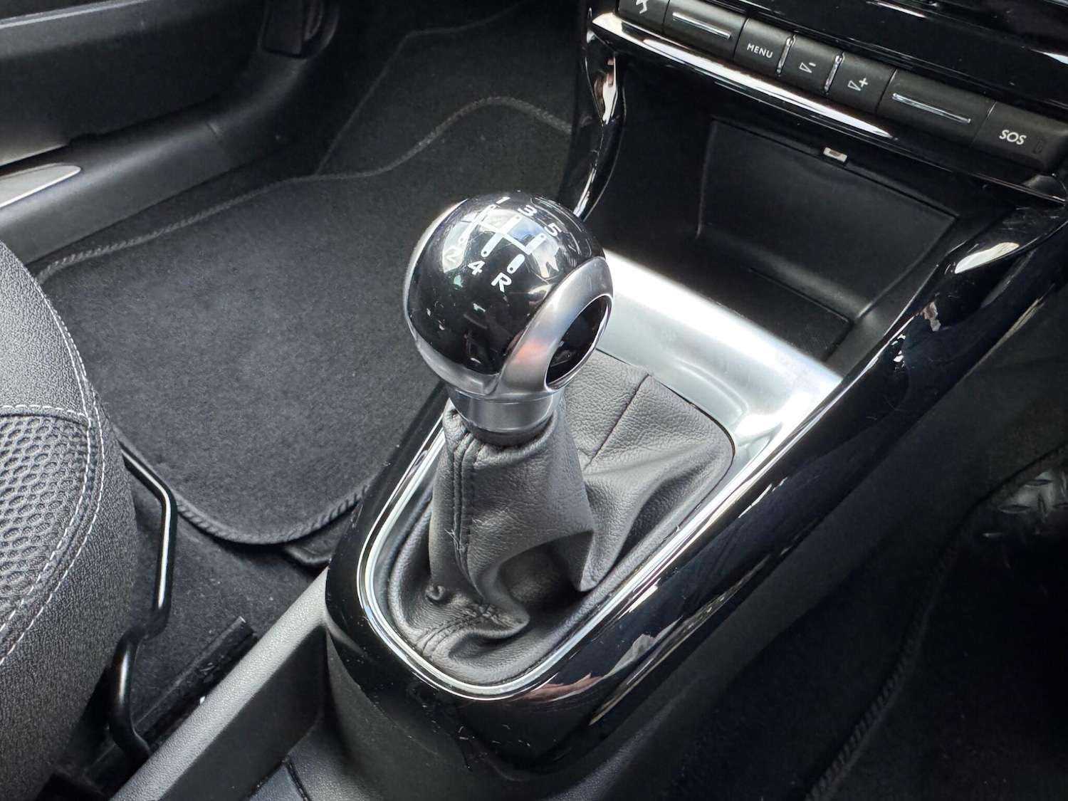 Used DS Automobiles DS 3 2017 for sale - 77190453: Photo 28