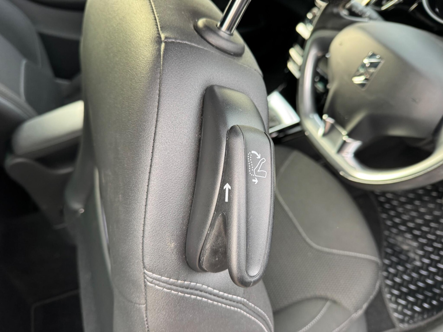 Used DS Automobiles DS 3 2017 for sale - 77190453: Photo 34