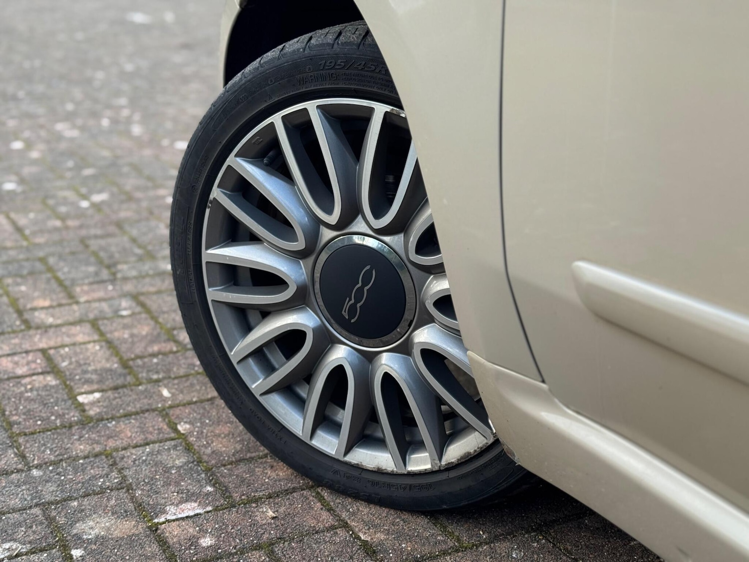 Used Fiat 500 2015 for sale - 77838837: Photo 11