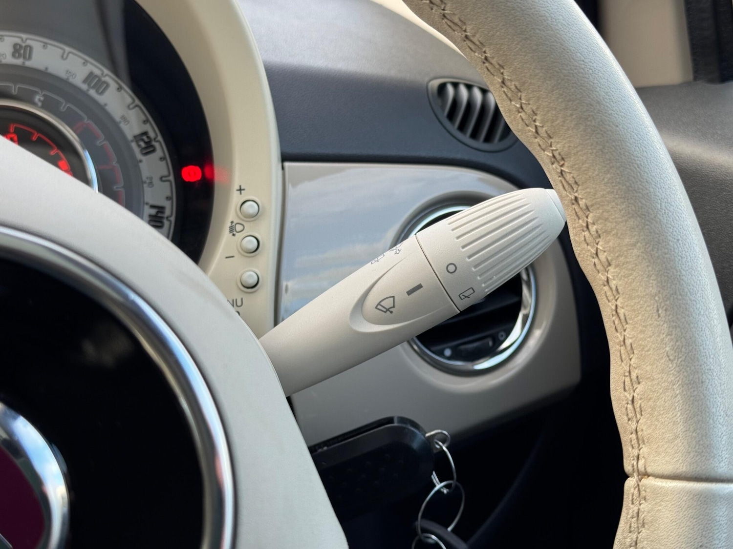 Used Fiat 500 2015 for sale - 77838837: Photo 24