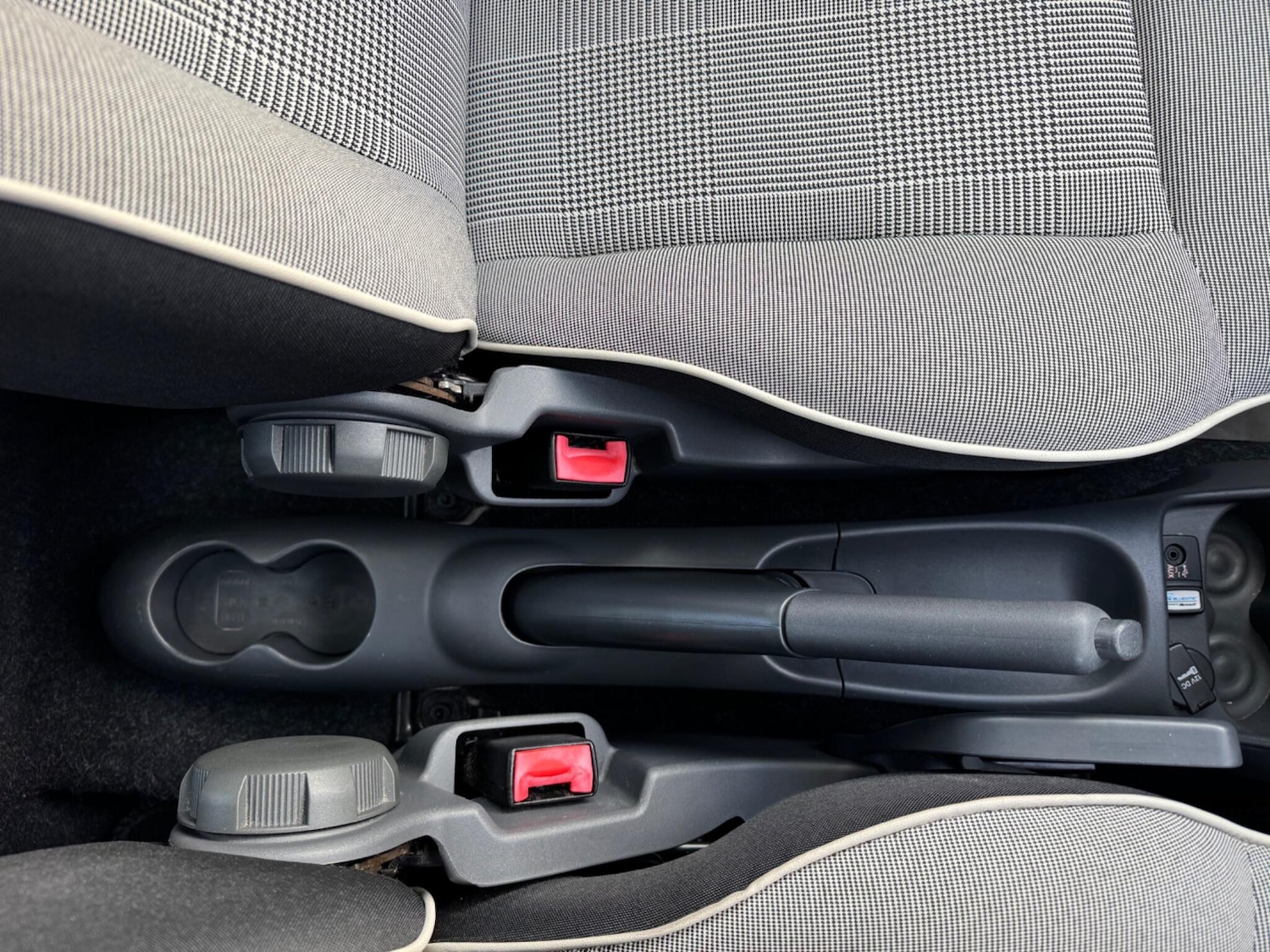 Used Fiat 500 2015 for sale - 77838837: Photo 28