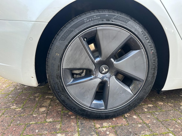 Used Tesla Model 3 2021 for sale - 72645909: Photo 20