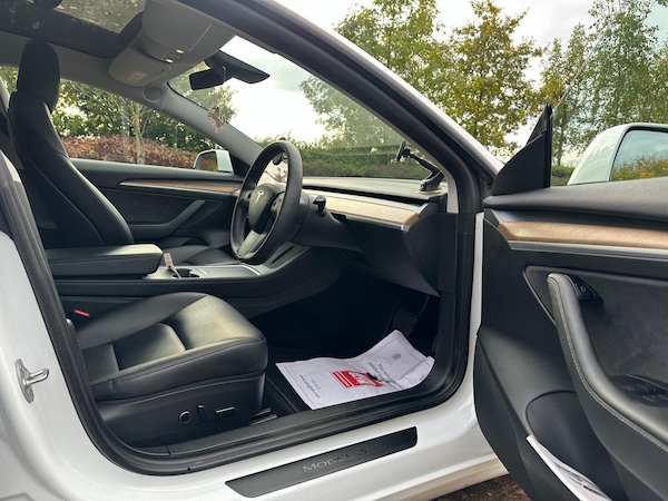 Used Tesla Model 3 2021 for sale - 72645909: Photo 38