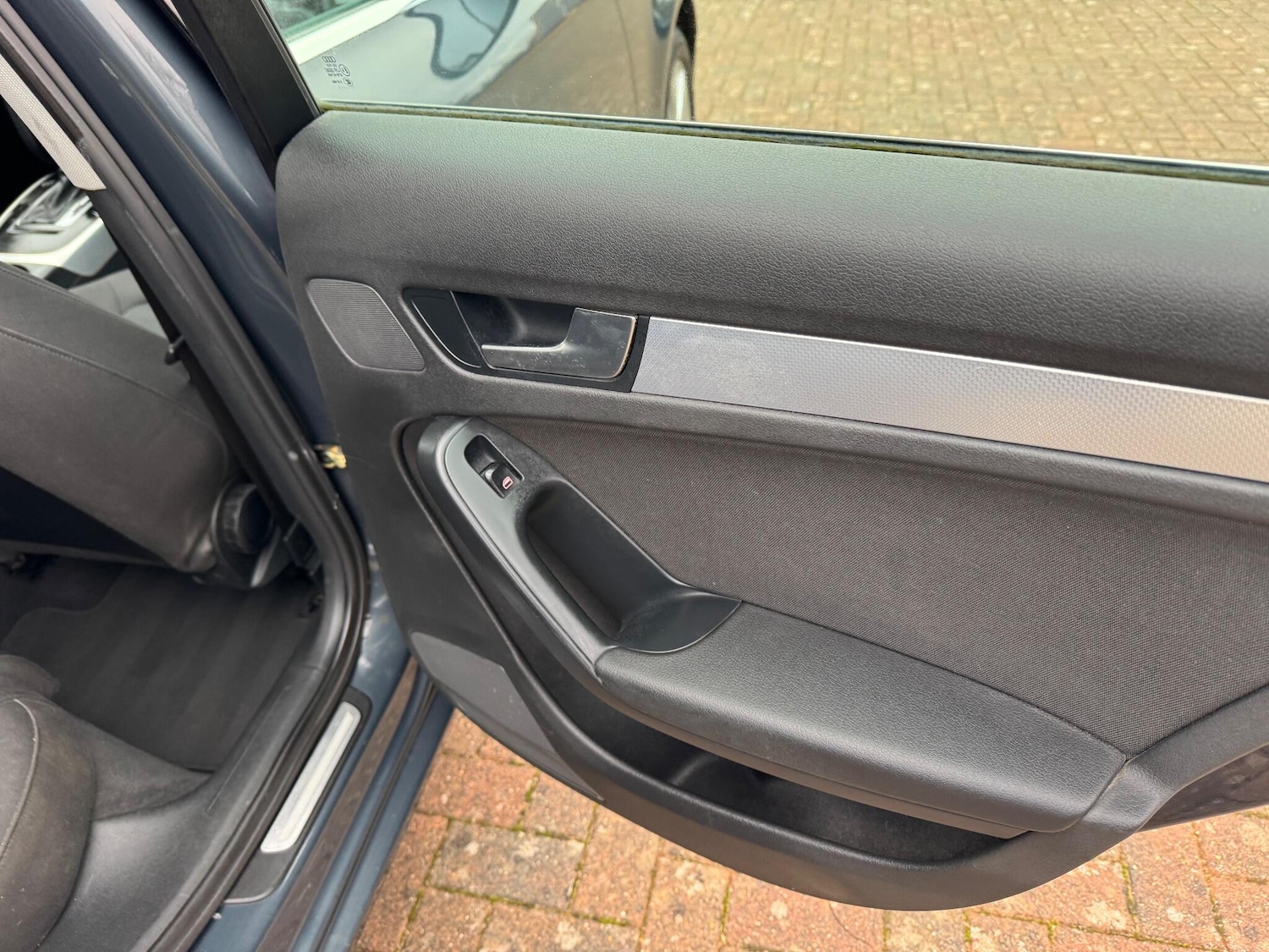 Used Audi A4 2011 for sale - 76991245: Photo 46