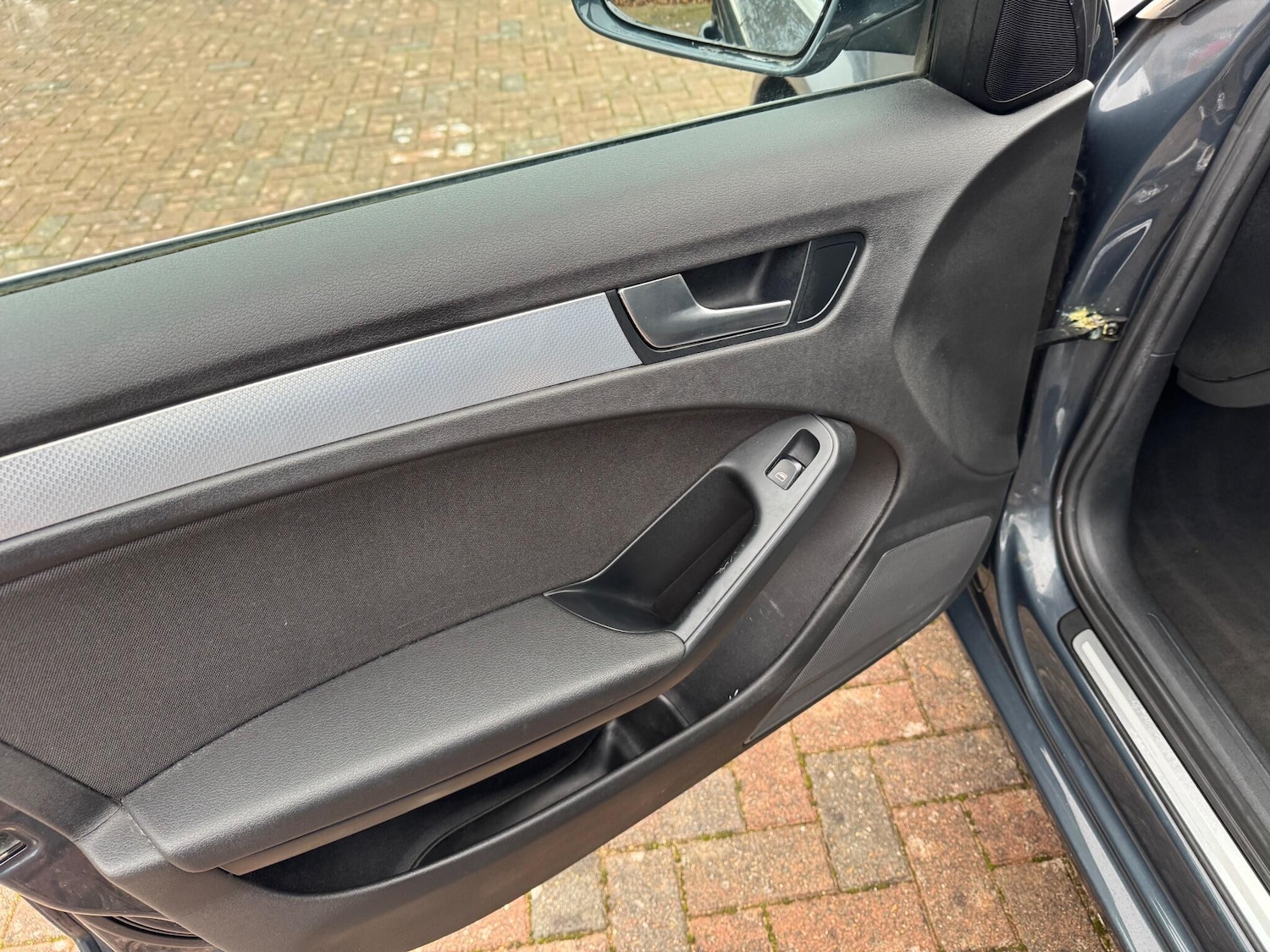 Used Audi A4 2011 for sale - 76991245: Photo 48