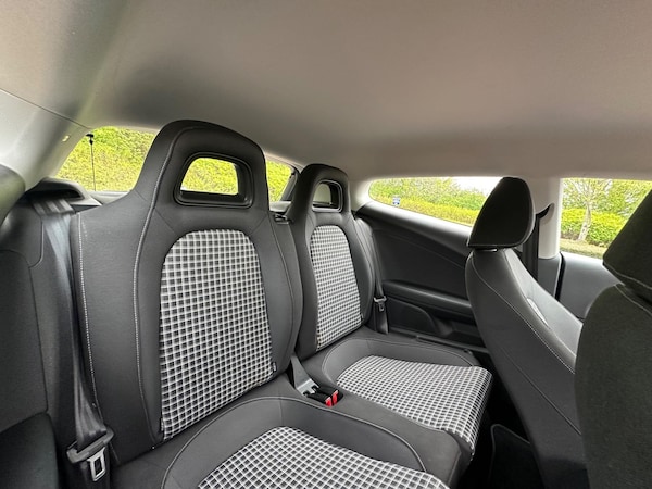 Used Volkswagen Scirocco 2016 for sale - 74419384: Photo 36